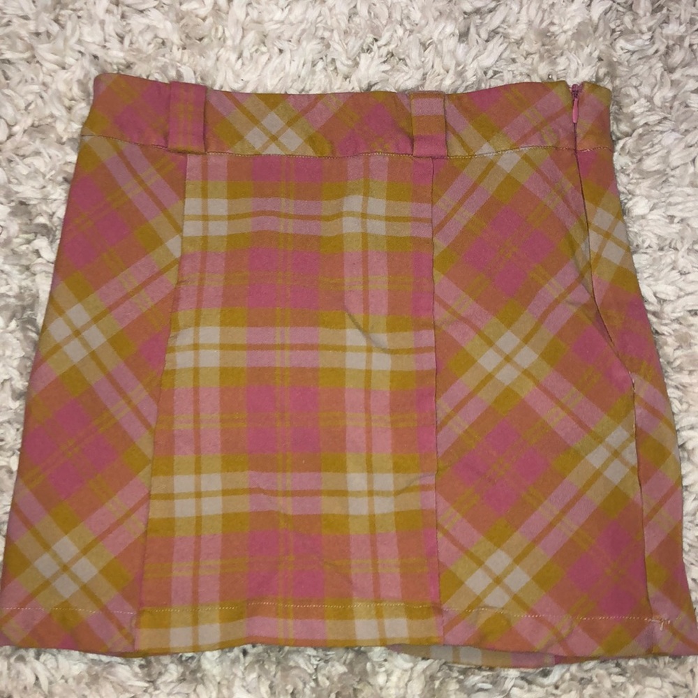 plaid mini skirt